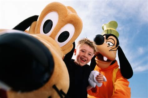 Ever Wonder Why Goofy & Pluto are so Different? | BestofOrlando.com