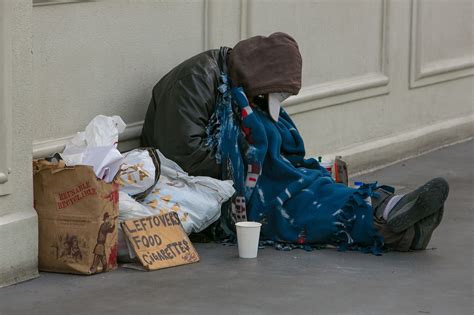 Las Vegas makes it illegal for homeless to sleep on street