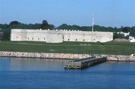 Fort Trumbull - Wikipedia, the free encyclopedia | State parks, Places ...