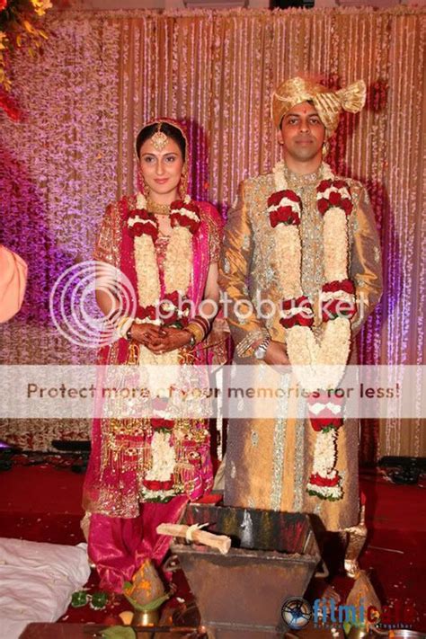 Juhi Babbar Wedding Photos | 660384 | Bollywood News, Bollywood Movies, Bollywood Chat Forum