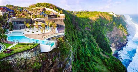 15 Bali resorts with unique infinity pools and gorgeous views