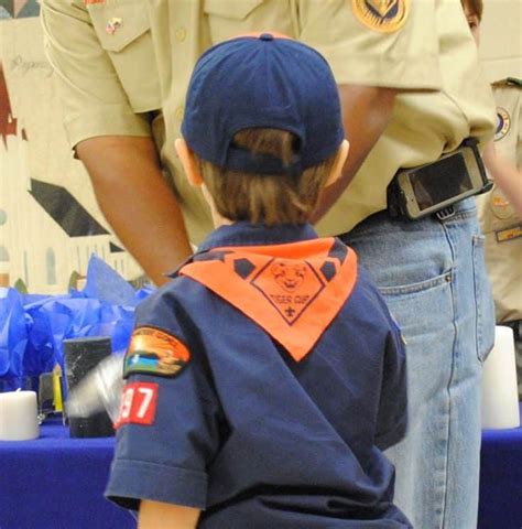 How to Fold Cub Scout Neckerchiefs (The Easy Way) ~ Cub Scout Ideas