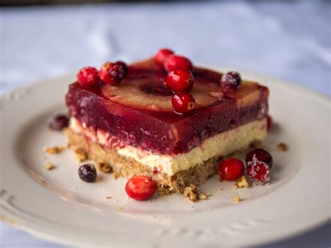 Cranberry Pineapple Pecan Jello Salad – 12 Tomatoes