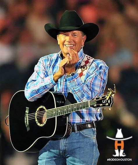 George Strait performs on final night of 2019 RodeoHouston