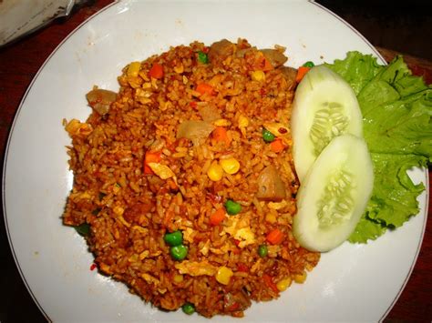 16+ Resep Nasi Goreng Spesial Pedas, Ide Kuliner Terpopuler!