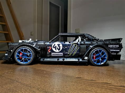 Lego Technic Ford Mustang Hoonicorn - Steinchenfans.de