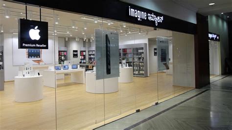 Apple plans several 'flagship outlet' stores in India to boost new retail strategy - 9to5Mac