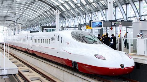 The Shinkansen: Japan’s Bullet Train | Nippon.com