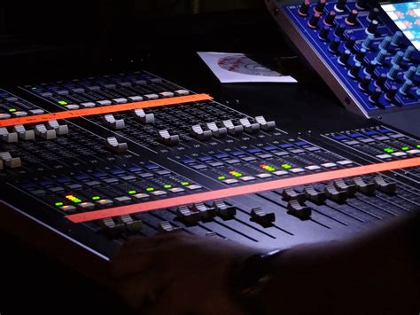 Images Gratuites : bureau, La technologie, l'audio, mixer, Curseur, studio de musique ...