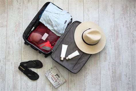 Ultimate travel packing list: what to pack when traveling – The Flo-world