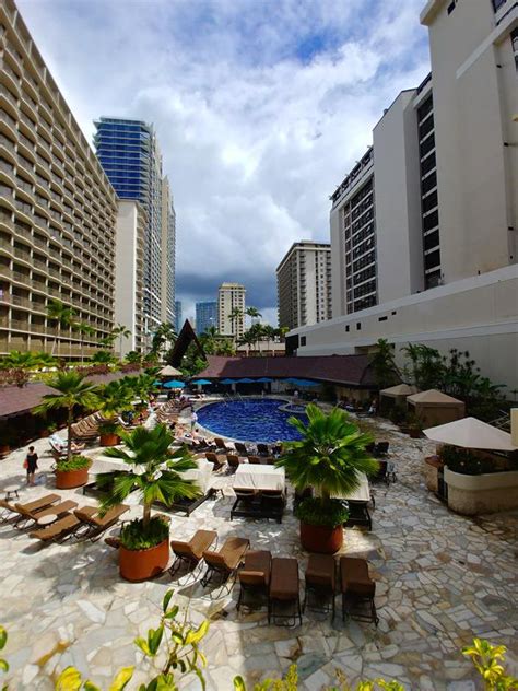 Outrigger Reef Waikiki Beach Resort