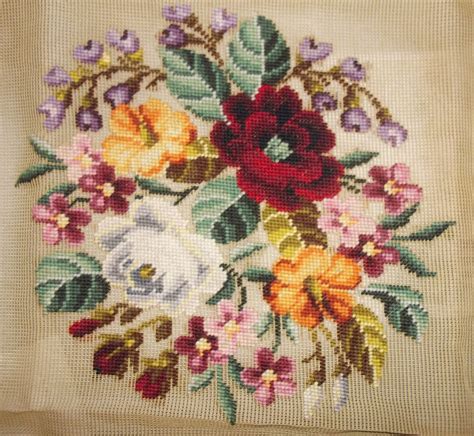 Red flowers | Cross stitch flowers, Needlepoint, Needlepoint canvases