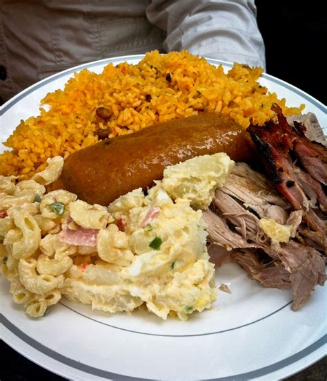 El arroz con gandules y el lechón SI es un plato original de Puerto Rico confirma Wikipedia ...