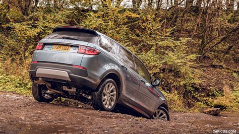 2020 Land Rover Discovery Sport - Off-Road | Caricos