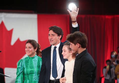 Justin Trudeau’s party wins Canada vote but fails to get majority | PBS News