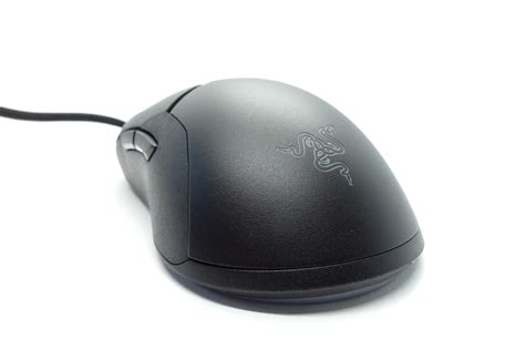 Razer Viper Mini Review - Lightweight, Precise and Affordable - Shape ...