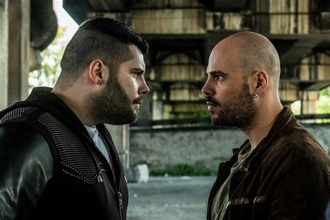 Gomorra - La Serie: Marco D'Amore con Salvatore Esposito nel decimo episodio: 463426 ...