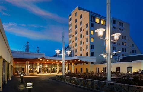 Newport Harbor Island Resort, Newport | Photos, Reviews & Deals @Holidify