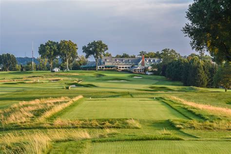 Oakmont Country Club #18 | Oakmont, Golf courses, Instagram