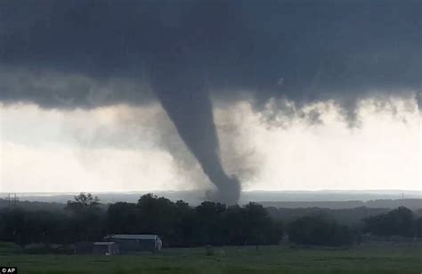 Oklahoma tornadoes leave at least two people dead and homes destroyed ...