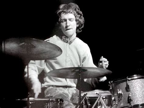 Jimi Hendrix Experience drummer Mitch Mitchell dies | MusicRadar