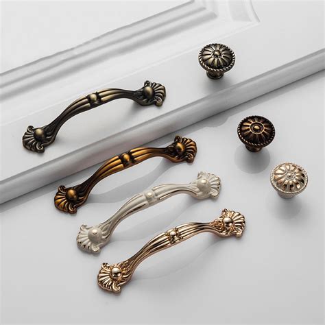 2019 Antique Door Handles Drawer Handles Doorknob Kitchen Cabinet Knobs And Handles European ...