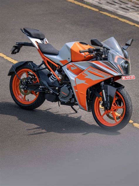 Most Powerful 200cc Bike In India - KTM RC200