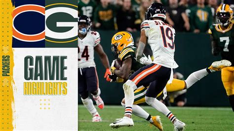 Jaire Alexander jumps in front of Fields' scrambling throw for INT | Packers vs. Bears