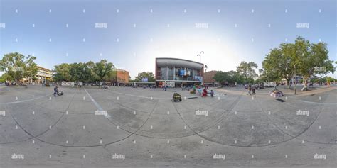 360° view of Sector 17 Market, Chandigarh, India - Alamy