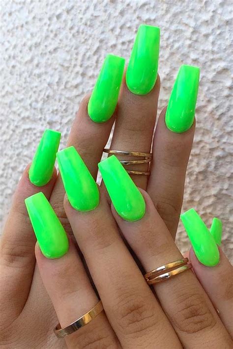 43 Neon Green Nails to Inspire Your Summer Manicure - StayGlam