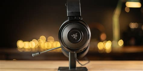 Razer Kraken Ultimate Review: THX Audio, ANC mic and custom sound