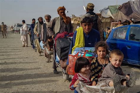 Afghans in Pakistan Fear for Refugees Fleeing Taliban | Time