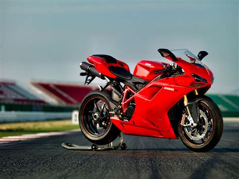 Top Motorcycle: 2010 Ducati 1198S