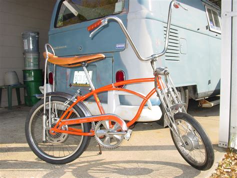 VINTAGE HIDE-OUT: December 1968 Schwinn Orange Krate