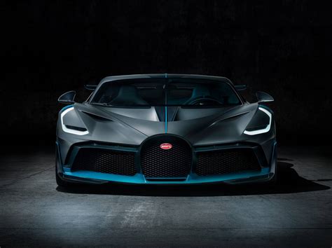 Bugatti Divo Revealed: $6 Million Hypercar Built for Corners - GTspirit