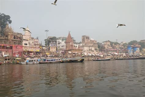 Top 10 Famous Tourist Attractions Varanasi Culture - Varanasi Best ...