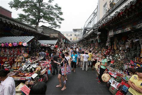 Wangfujing Street – Wendy Wei Tours