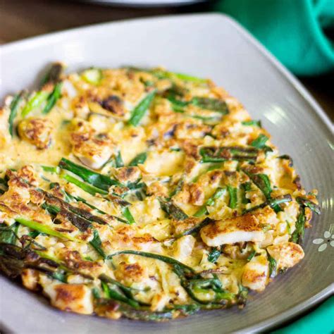 Crispy Korean Seafood Pancake - Haemul Pajeon | Wandercooks