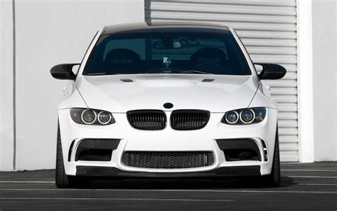 BMW M3 E92 White Front wallpaper | 1920x1200 | #16174