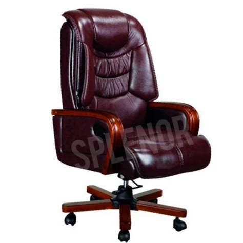 Brown Adjustable Director Office Chair at Rs 12000 in New Delhi | ID: 19954445988