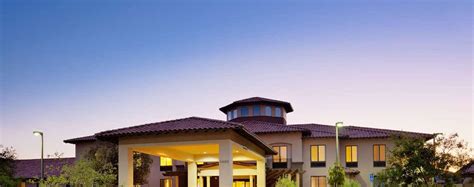 Hampton Inn & Suites Arroyo Grande, San Luis Obispo - HotelTonight