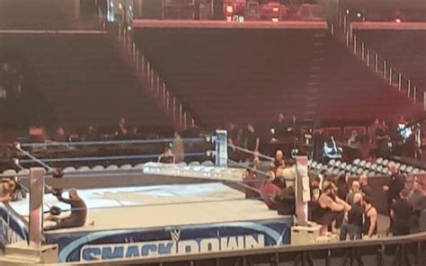 SPOILERS: Photos Of New WWE SmackDown Set & Ring During Rehearsals