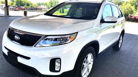 2014 Kia Sorento white - YouTube