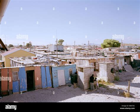 Khayelitsha slum hi-res stock photography and images - Alamy