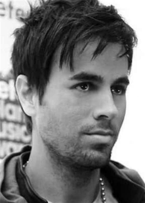 Enrique Iglesias Hairstyle - Latest Hairstyles of Spanish Singer - Men ...