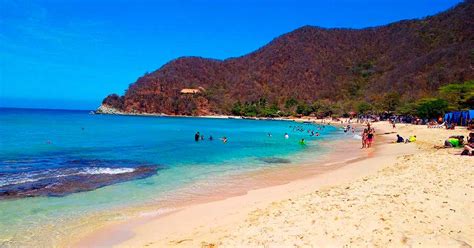 Tour a Playa Cristal en el Parque Tayrona