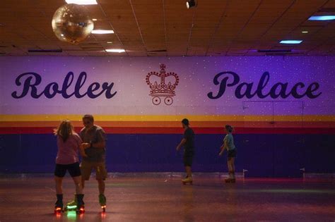 Rolling into a new era: Roller Palace holds final skate | Local News ...