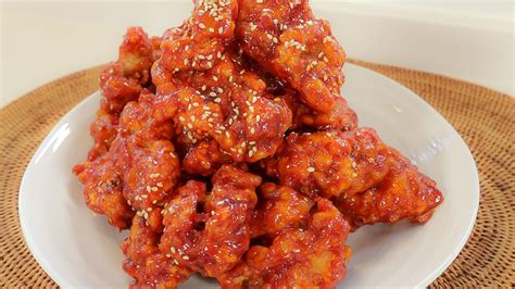 Korean Fried Chicken Recipe (Yangnyeom-tongdak 양념통닭) | Sweet and Spicy - YouTube