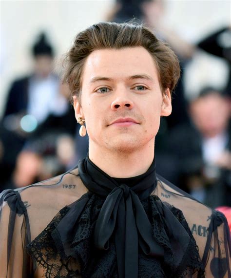 Harry Styles’ Dress On The Cover Of Vogue Is A Sign Of The Times - CTS Store