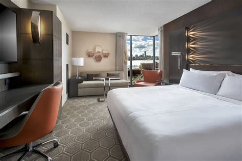 Boston Marriott Cambridge King Guest Room - River View #beautiful, # ...